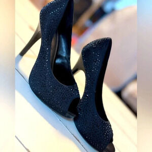 Perfect holiday sparkle shoes! Gently worn